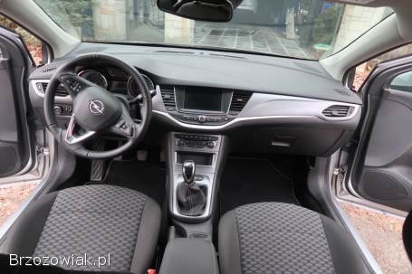 Opel Astra 2020