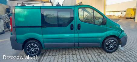 Opel Vivaro Renault Trafic 2006r