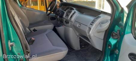 Opel Vivaro Renault Trafic 2006r