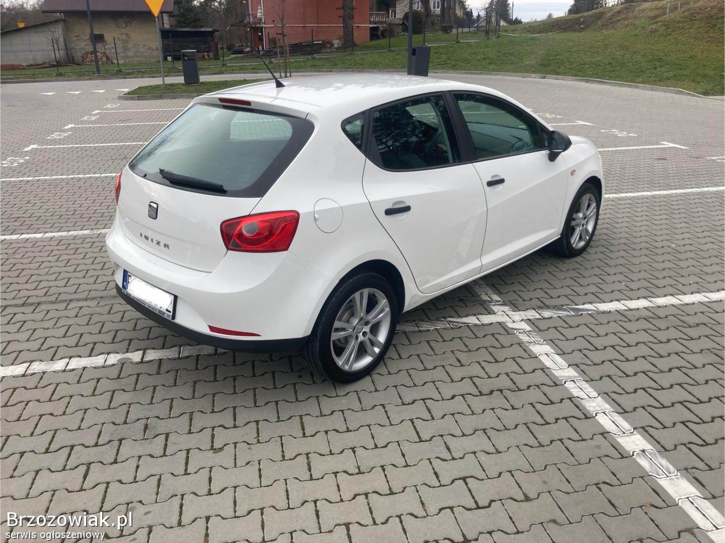 Seat Ibiza IV Ładny stan  2010