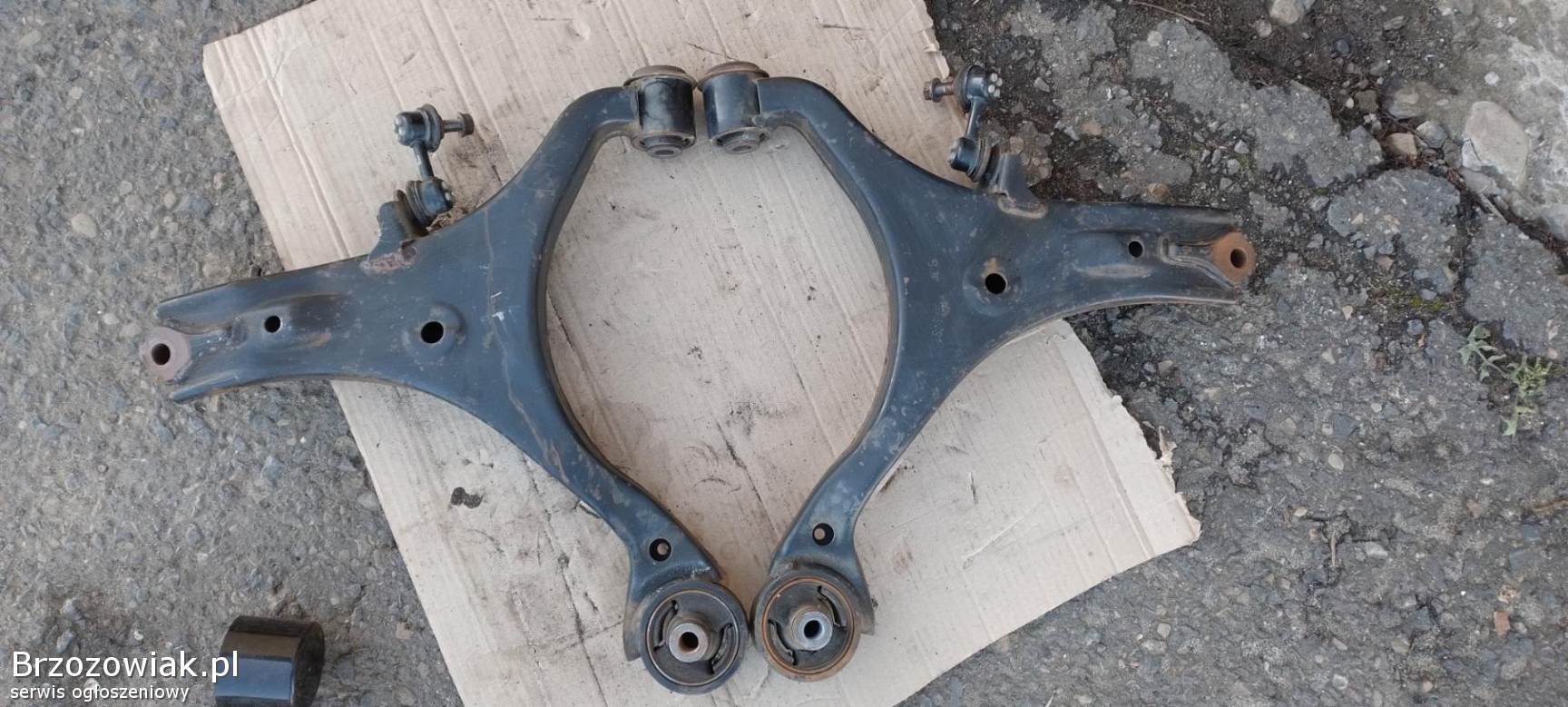 Wahacze przód honda Frv