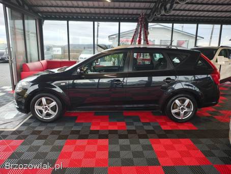 Kia Cee'd 1.  4benz Zadbany  2010