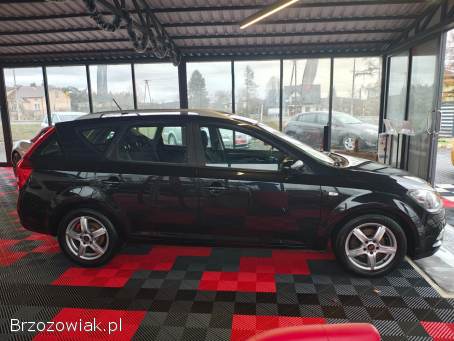 Kia Cee'd 1.  4benz Zadbany  2010