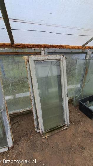 Okna z rozbiórki