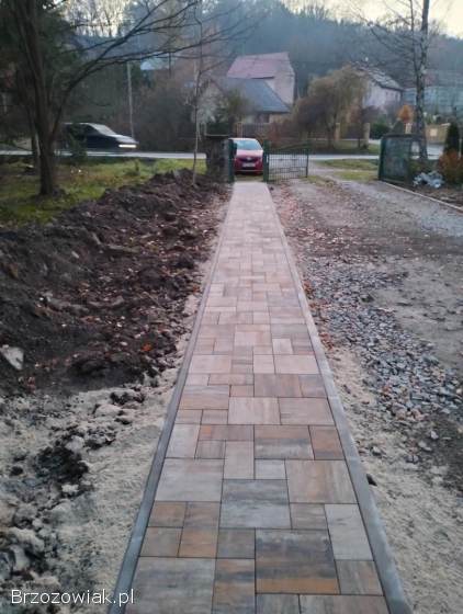 Układanie kostki brukowej