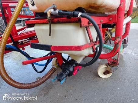 Opryskiwacz Holder 800l pełna hydraulika