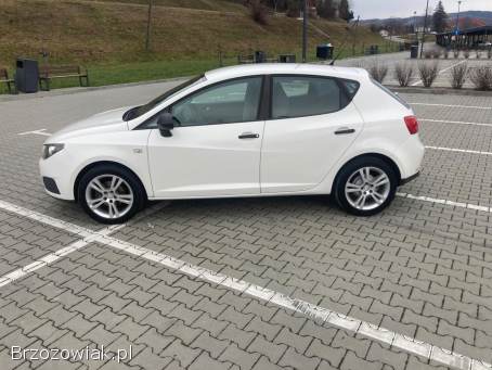 Seat Ibiza IV Ładny stan  2010