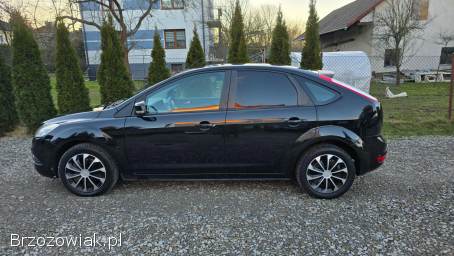 Ford Focus 1.  6BenKlimaBlack 2009