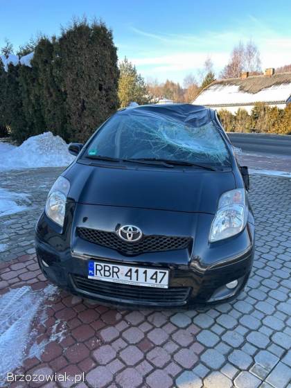 Toyota Yaris 2 2010