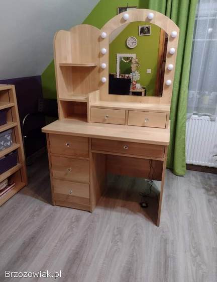 Meble kuchenne,  łazienkowe,  szafy przesuwne i inne (drewniane lub z płyty)