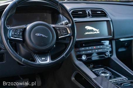 Jaguar F-Pace Jaguar F-Pace -  3 2016