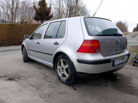 Volkswagen Golf 2003