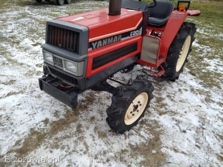 Yanmar 4x4 trzy tłoki 20, , ,  km