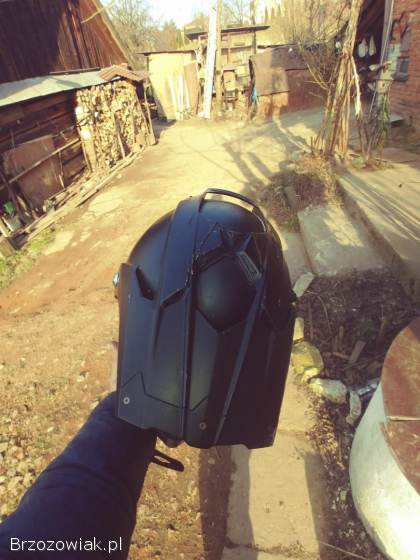 Kask na crossa Quada