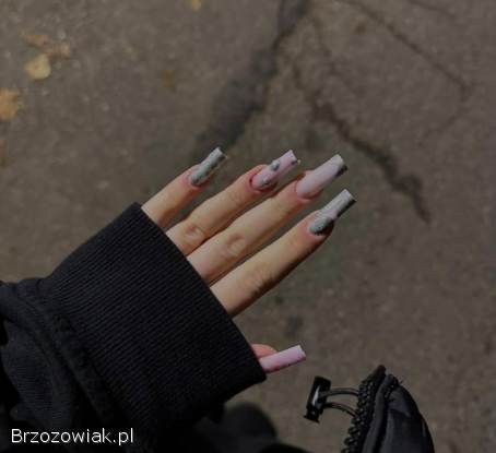 Stylistka paznokci