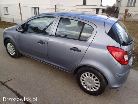 Opel Corsa D Benzyna 1.  2 2010