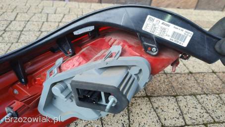Lampa Peugeot 508 prawy tył