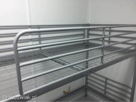 Łóżko piętrowe metalowe