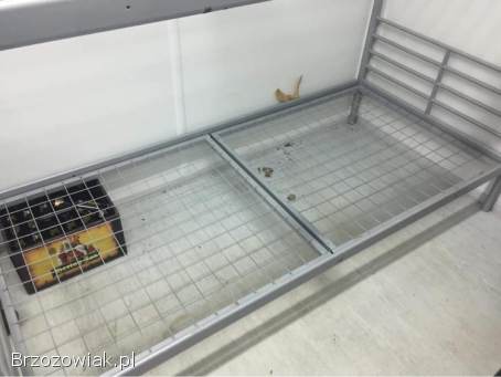 Łóżko piętrowe metalowe