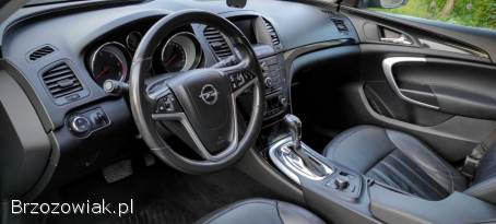 Opel Insignia Cosmo 2011