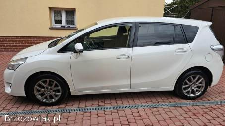 Toyota Verso 2.  0D4D 124KM 7os 2013