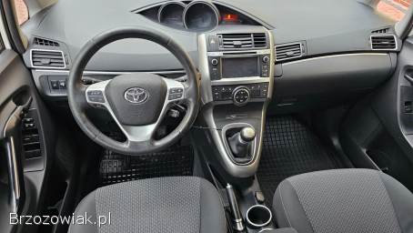 Toyota Verso 2.  0D4D 124KM 7os 2013