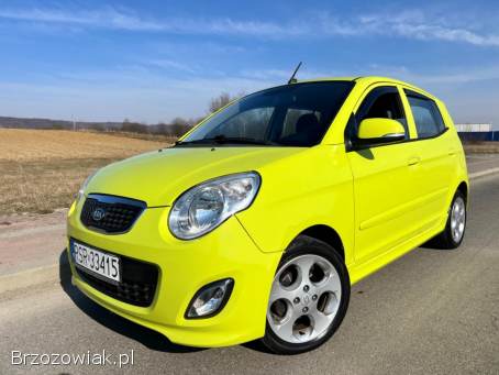 Kia Picanto 1.  1B 64km klima  2010