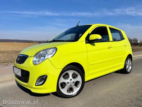 Kia Picanto 1.  1B 64km klima  2010