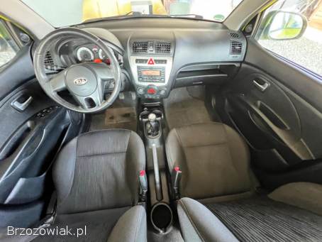 Kia Picanto 1.  1B 64km klima  2010