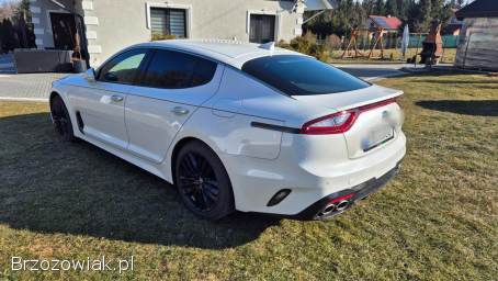 Kia Stinger 2017