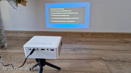 Projektor filmowy LCD mini AKIYO DLA DZIECI 1280X720 biały OUTLET