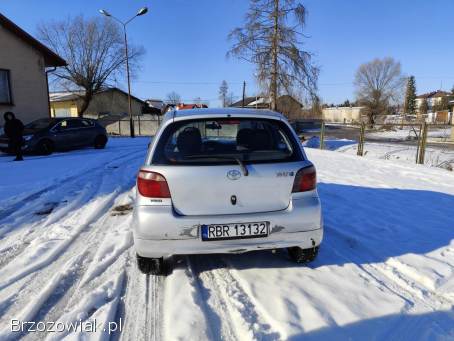 Toyota Yaris 1999