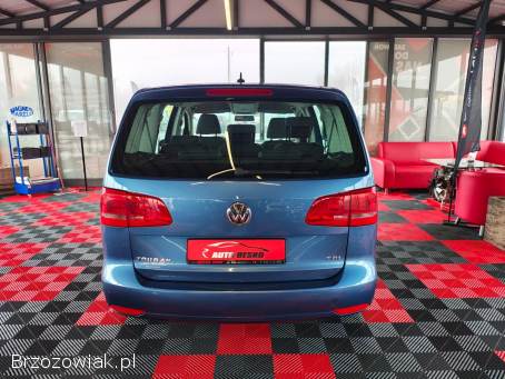Volkswagen Touran 1.  6TDI 7-OSÓB 2011